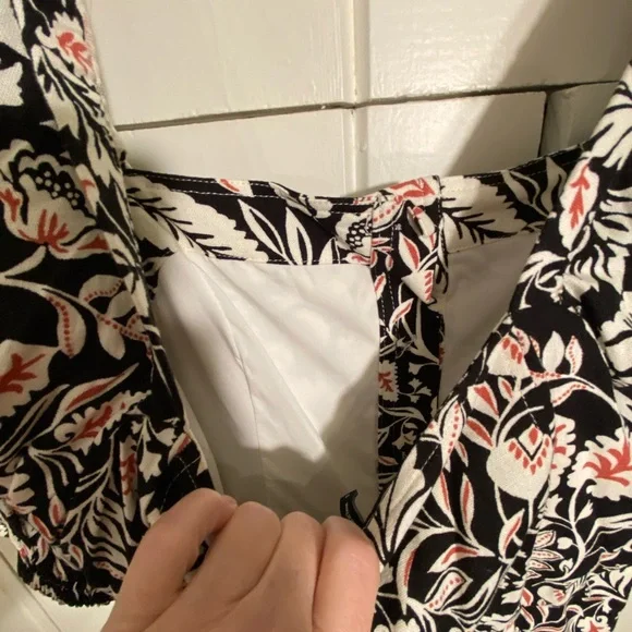 BCBG Maxazria Black and White Floral Print Midi Dress. Size 10. NWT - Picture 5 of 8